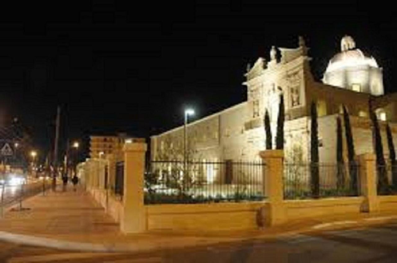 Manzoni House Apartment Lecce Exterior photo